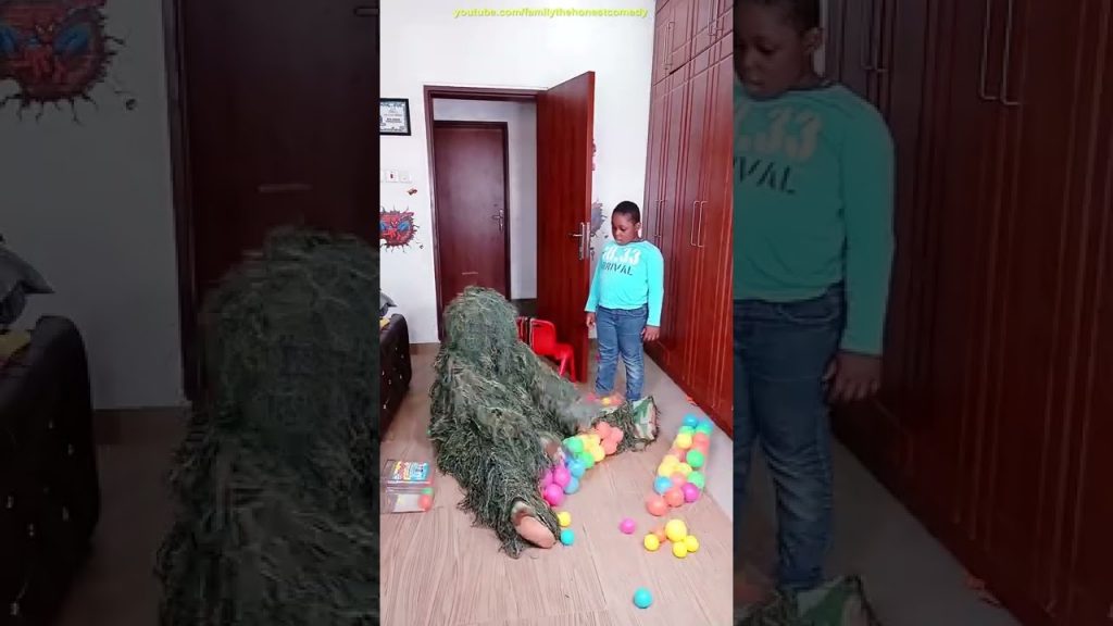 FUNNY VIDEO GHILLIE SUIT TROUBLEMAKER PRANK try not to laugh Family The Honest Comedy Busy Fun Ltd