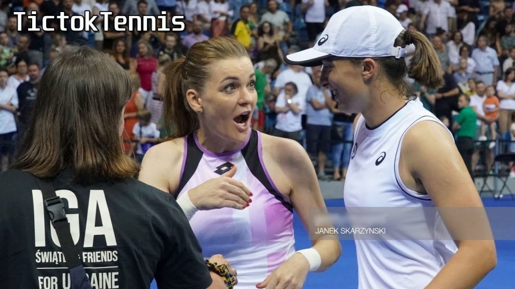 Iga Swiatek vs Aga Radwanska Charity Match (for Ukraine) 😅 Funny Exhibition HIGHLIGHTS