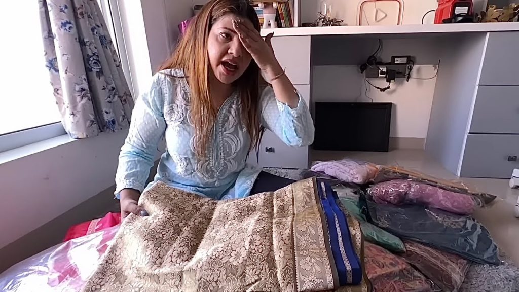 SAAS ko BANARASI SAREE dena bhool gayi🤦♀️