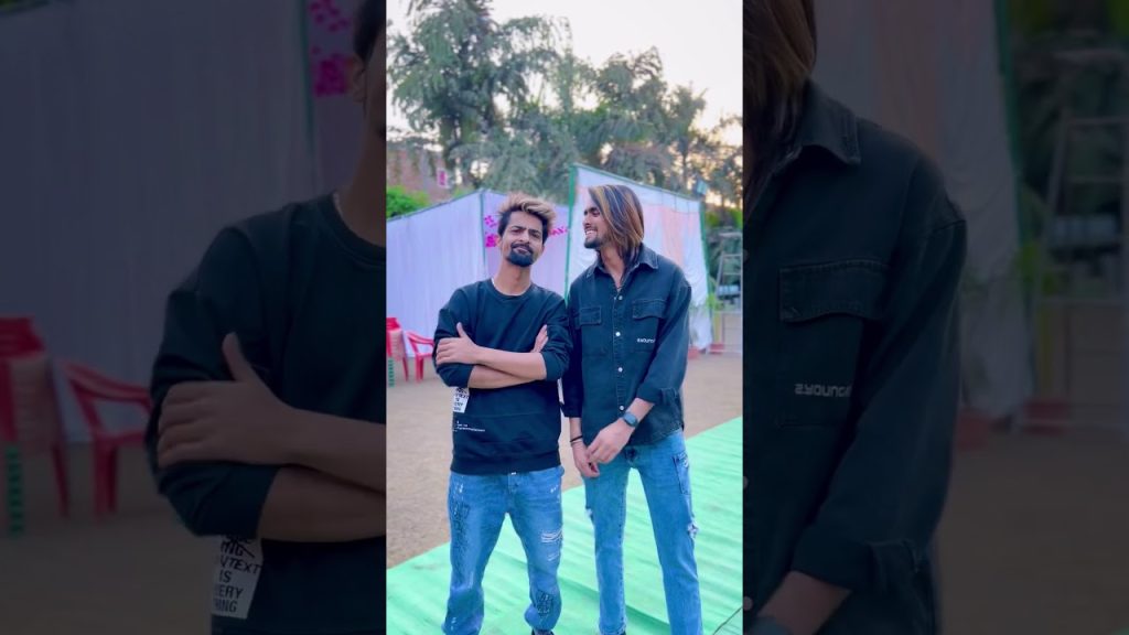 Humare jesa dance koi nahi kr skta🕺💯😂. #shorts #comedy #shadab707 #funny #shadab5star