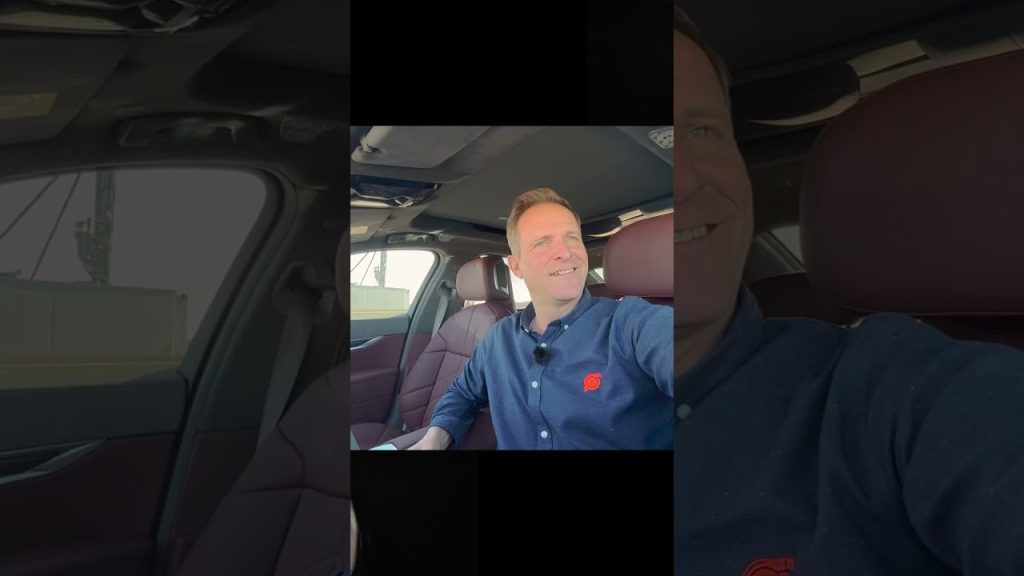 Wie viel Entertainment hat diese Luxuslimo? 😱 Matthias Malmedie