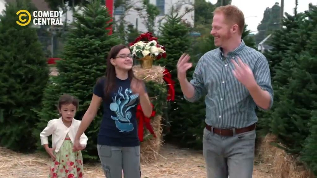 Express Christmas | Modern Family | Comedy Central Africa