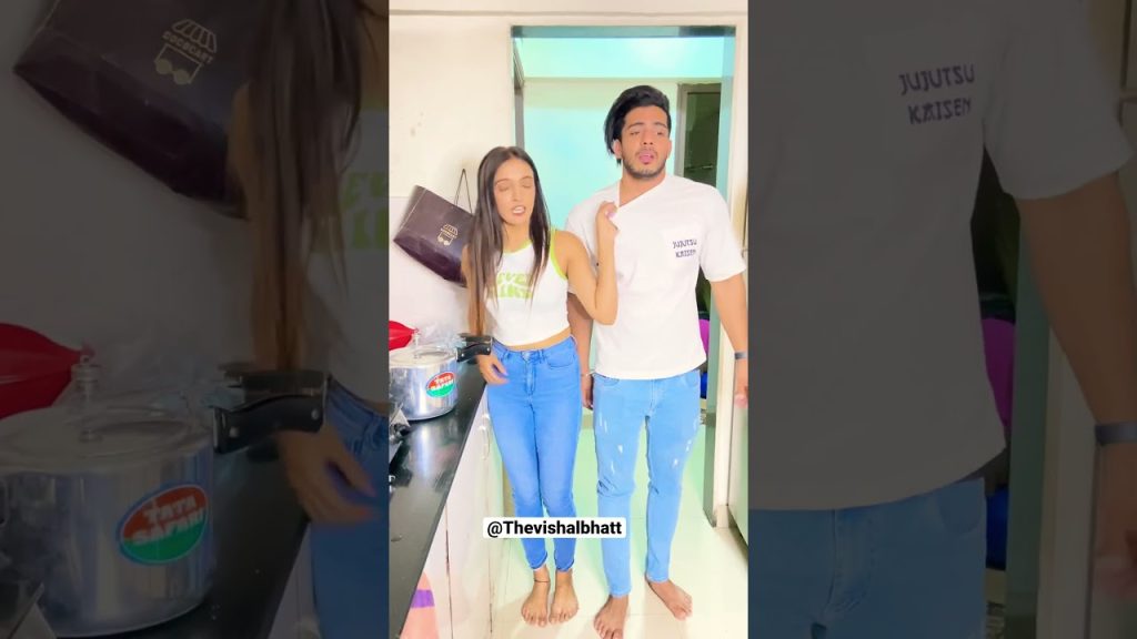 Men vs women 🤪 | Gajab beizzati hai 🤪 | sawdhan rahe satark rahe #vishalbhatt  #comedy  #shorts