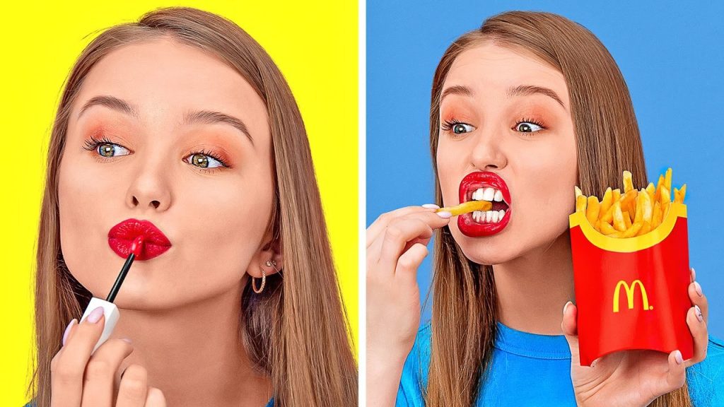 FUNNY THINGS ONLY GIRLS UNDERSTAND || Girls’ Struggles And Problems by 123 GO!