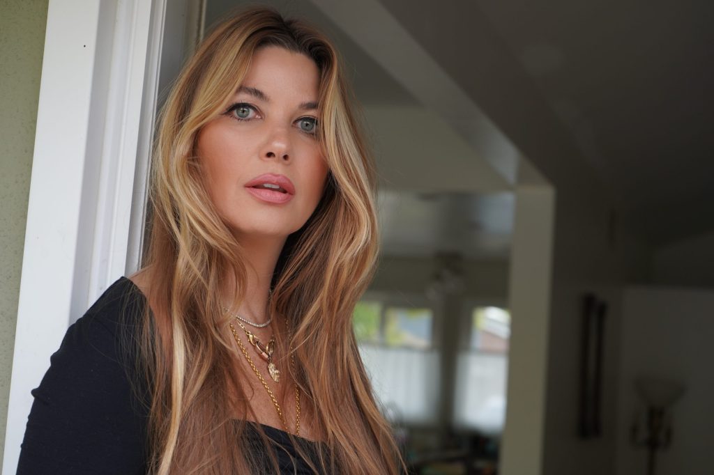 Love Story: Valentine Gift Ideas Galore Including the Latest Lip Color from Clé de Peau Beauté