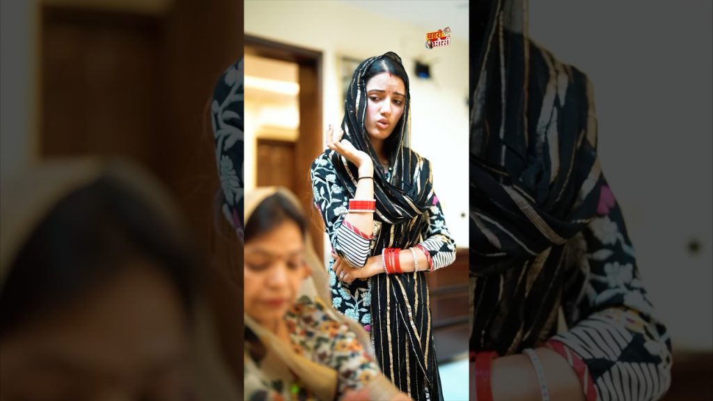 Mausi aur Bahu ki Ladai 😳🤣 #neetubisht #comedyshorts #funnycomedy #lakhneet #funny #watchfunny