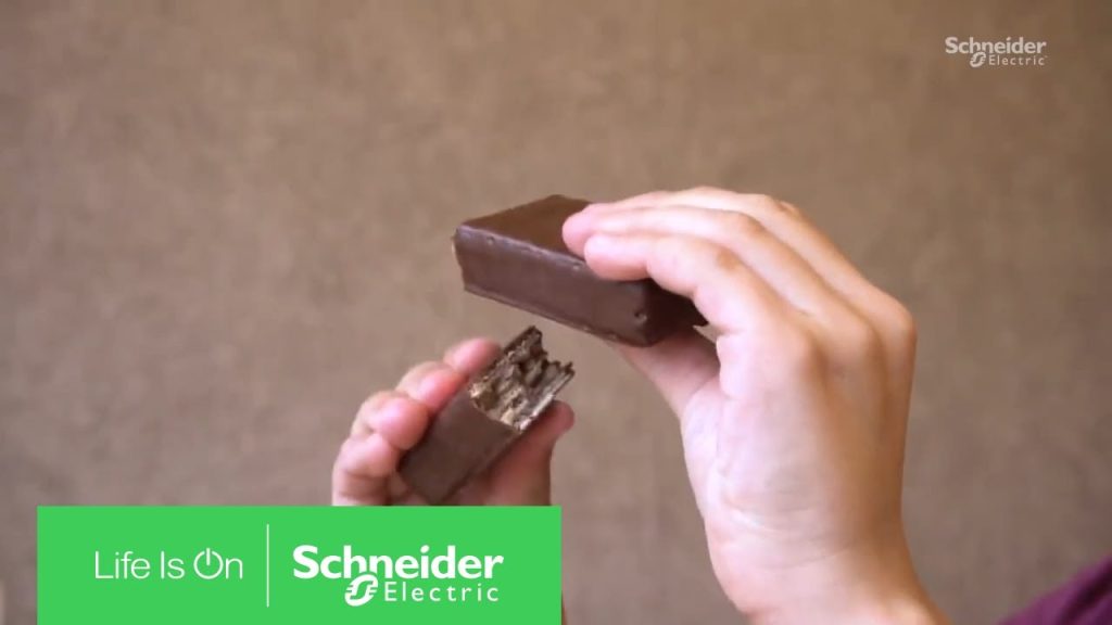 EcoStruxure Enables the Industries of the Future for Food and Beverage | Schneider Electric