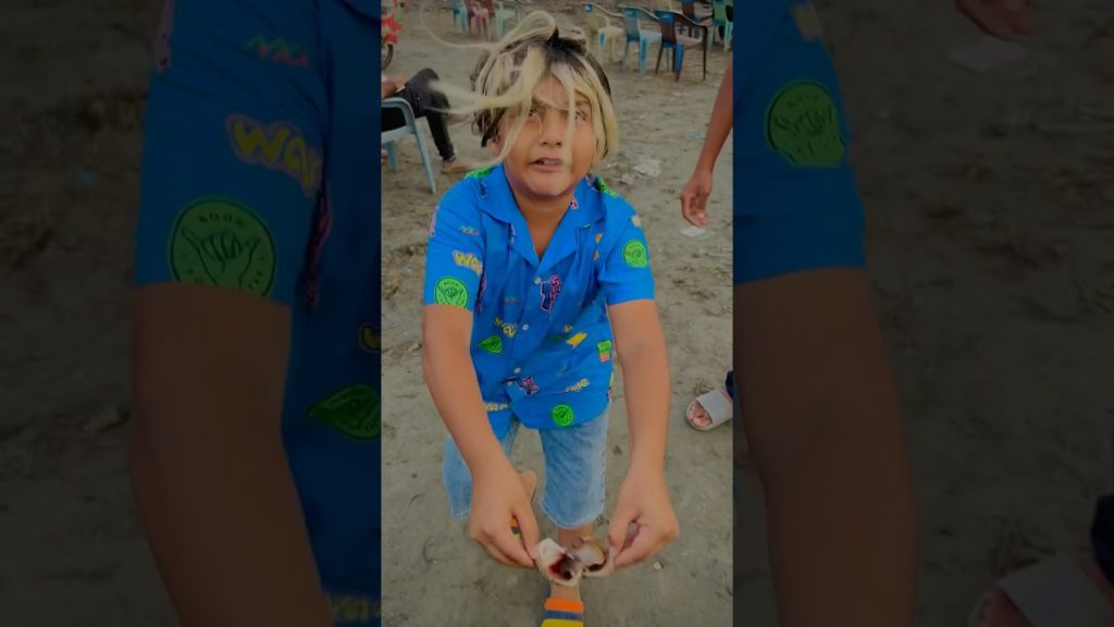 Ali ny ceepi khol ki Dekhi 😳 || #viral #trending #summerofshorts #support #sad #funny
