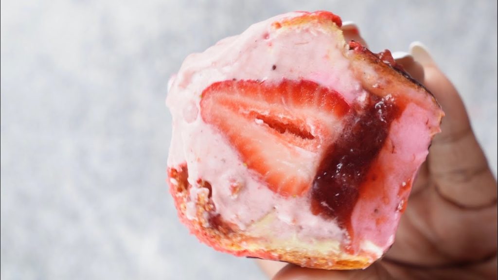 Strawberry Cream Puff Recipe! #baking #food #recipe