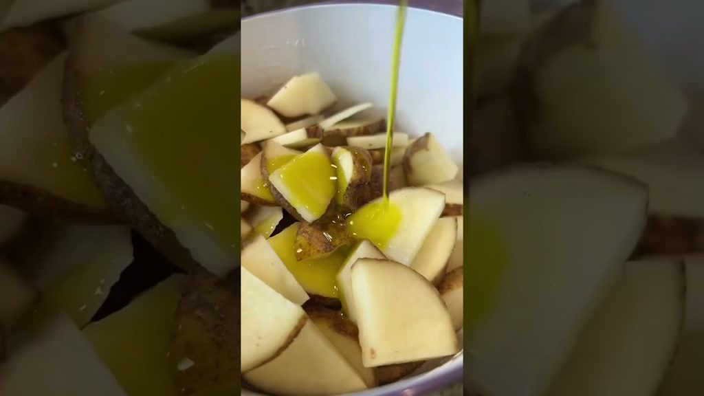 These roasted potatoes will change ur life #food #recipe