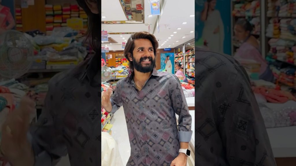 Dubai ki podam pa 😅😅 #prashucomedy #funny #dresscircle #shorts