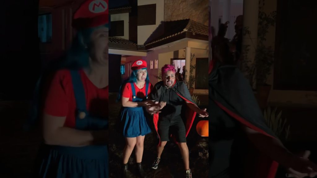 Halloween night 🎃🪚🧟‍♂️ #shorts #funny #viral