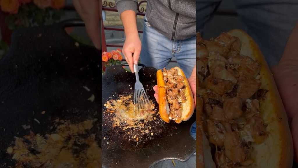 Такой ГОРЯЧИЙ БУТЕРБРОД ты обязан попробовать #food #recipe #cooking #cheesesteak