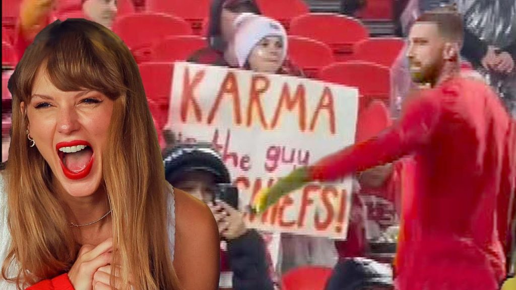 Travis Kelce REACTS to Taylor Swift Sign at Chiefs Game