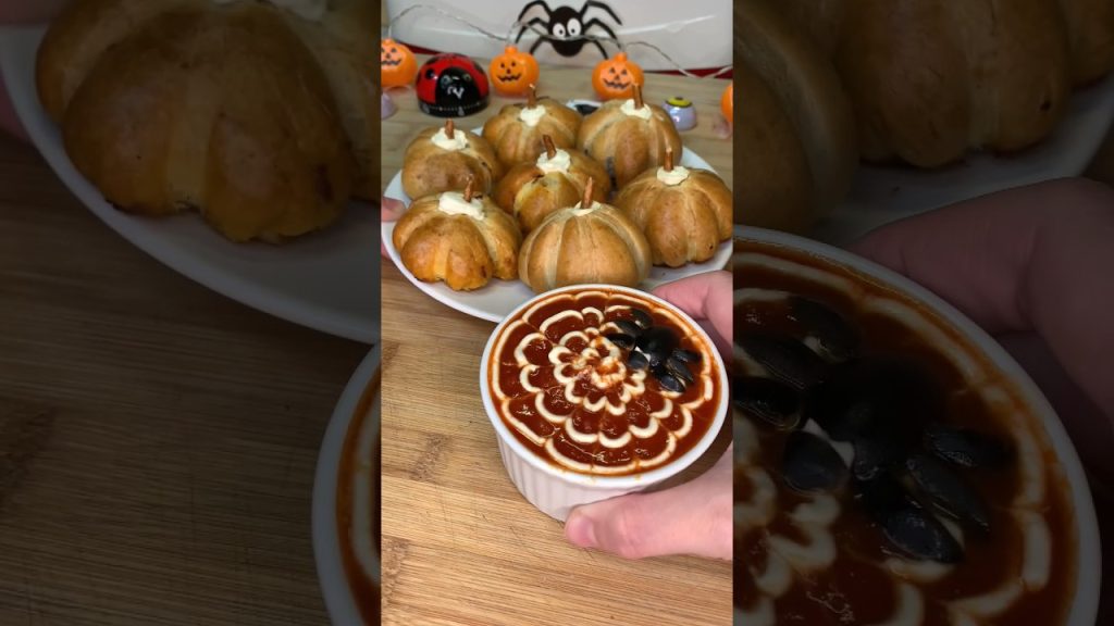 👩🏼‍🍳Recette d’Halloween 🎃: Pumpkin Pizza Bombs🍕 #asmr #food #recipe #eat #cooking #cook #satisfying