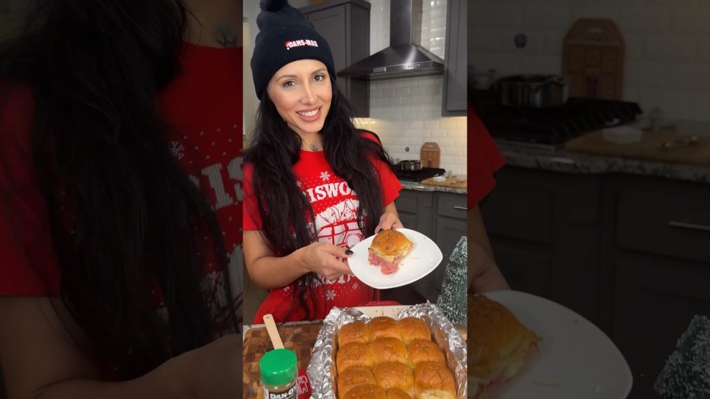 24 Days of Dansmas: Ham and Cheese Sliders! ☃️ #food #recipe #cooking