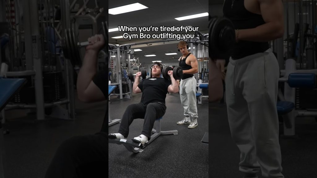 Anything to lift more than your gym bro 😂 #fitness #gym #viral #youtubeshorts #youtubeviral