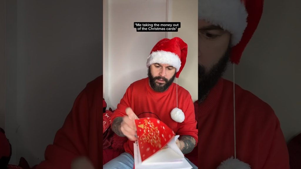 Easy way of making money 💰 😂 #comedyshorts #jokes #comedy