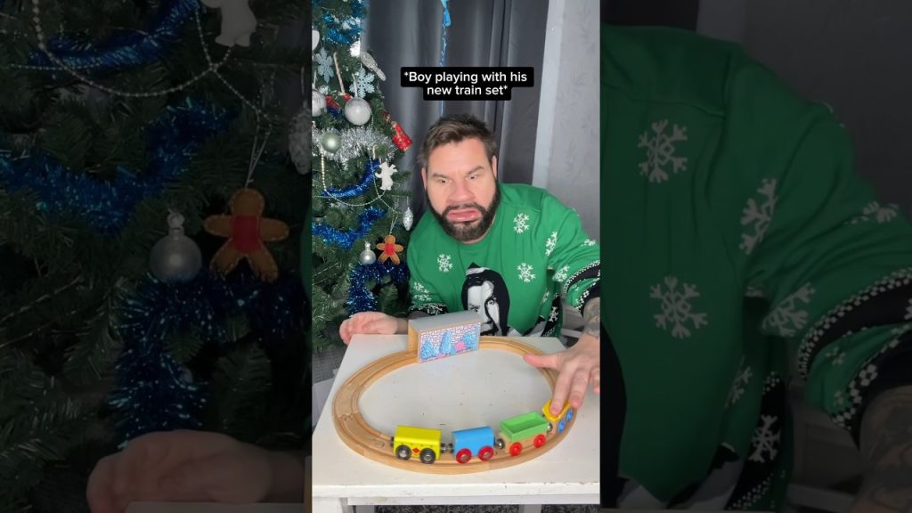 Nearly Christmas 🥰😂 #comedyshorts #jokes #comedy