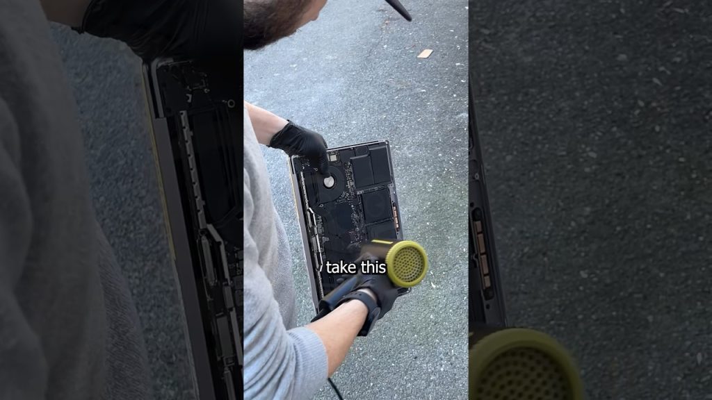#MacBook Pro easy liquid damage repair (colorful fail) #tech #pc #technology #shorts