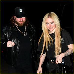 Avril Lavigne Spotted On Dinner Date with Country Singer Nate Smith