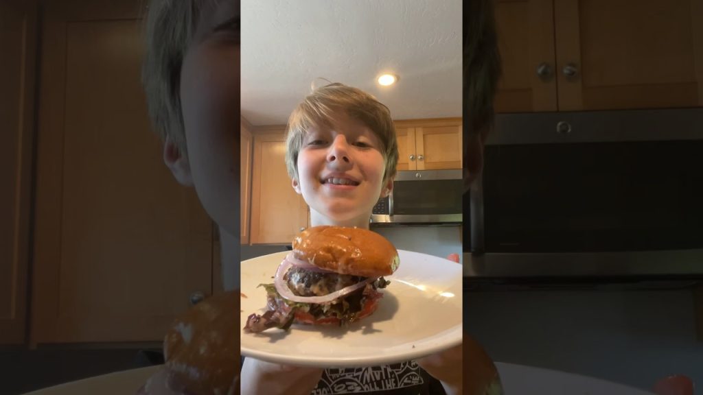 Wagyu Juicy Lucy! #shorts #fyp #viral #food #recipe #chef #cooking #beef #cheese #trending