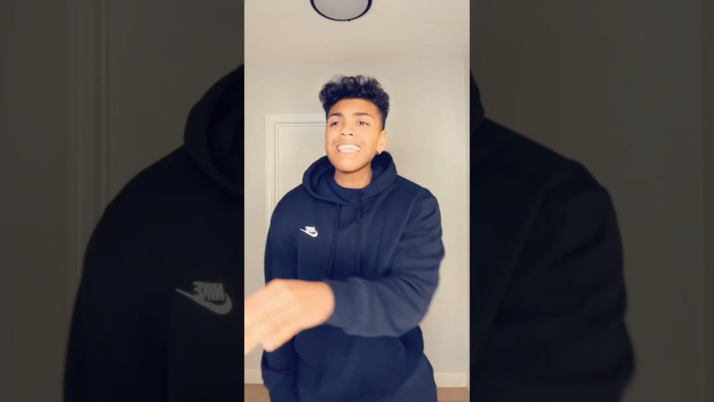 Lil Mark fails the strangers test…🤦🏽‍♂️😂💀 #comedy #viral