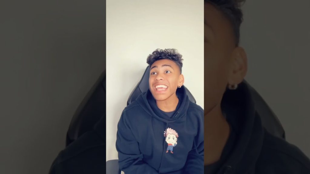 Mom didn’t have to do that to him…😭😂#comedy #viral