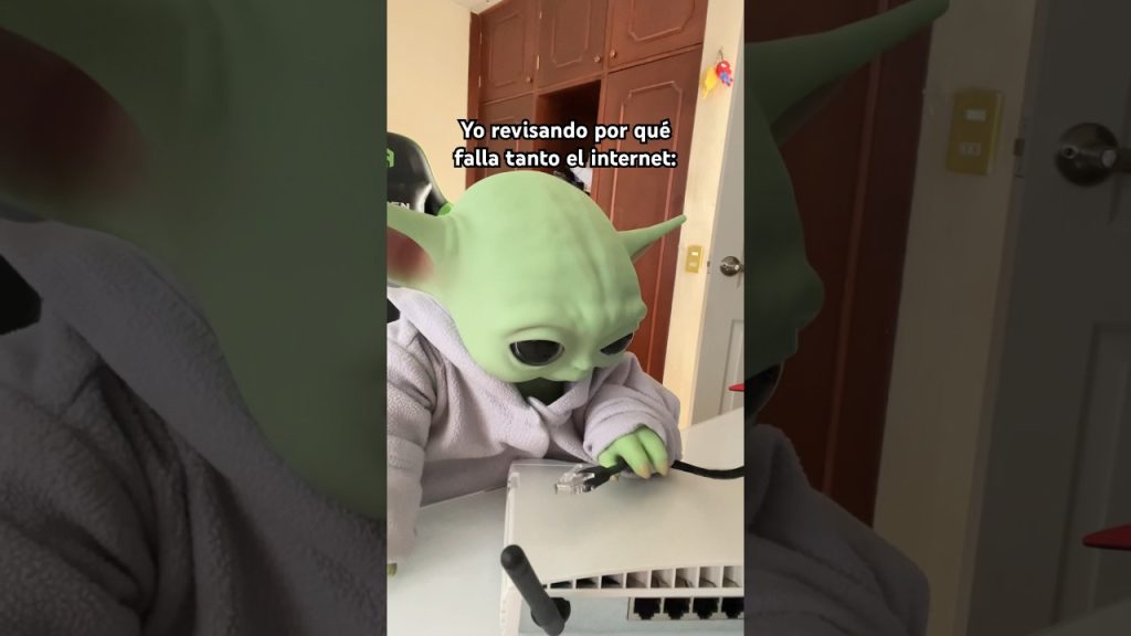 Vive en el vicio 🤨 #humor #hermanos #internet