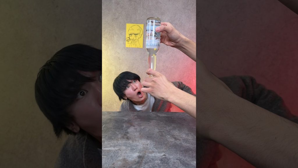 ISSEI funny video 😂😂😂 Look at the water！