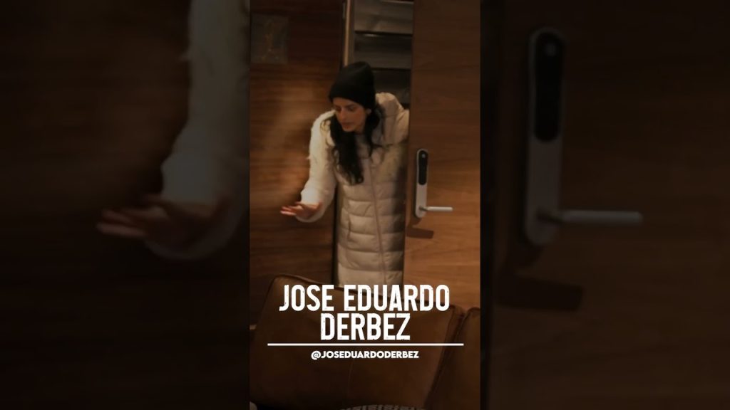 Es que si son bien quién sabe cómo 😂 #joséeduardoderbez #humor