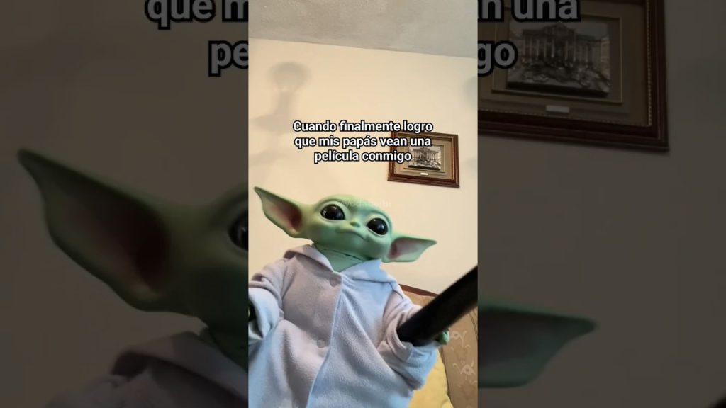 Nunca le ponen atención 😩 #humor #peliculas #papás #babyyoda
