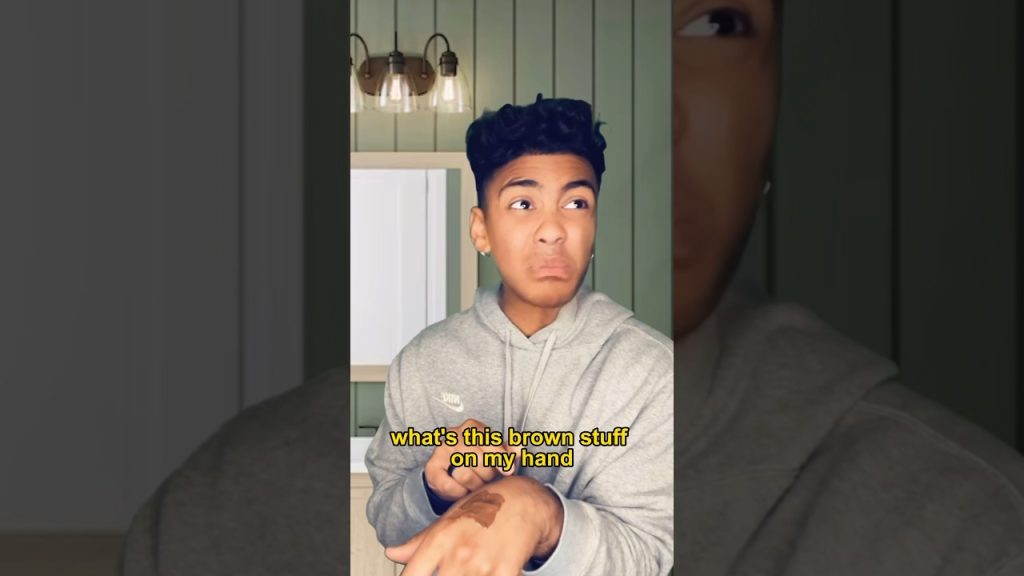 Mom pranks son goes wrong…😂💀 #comedy