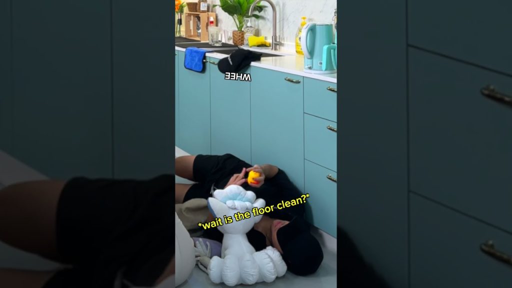 What actually happens during SIBLING FIGHT 👹 [BLOOPER] #shortsfeed #funny