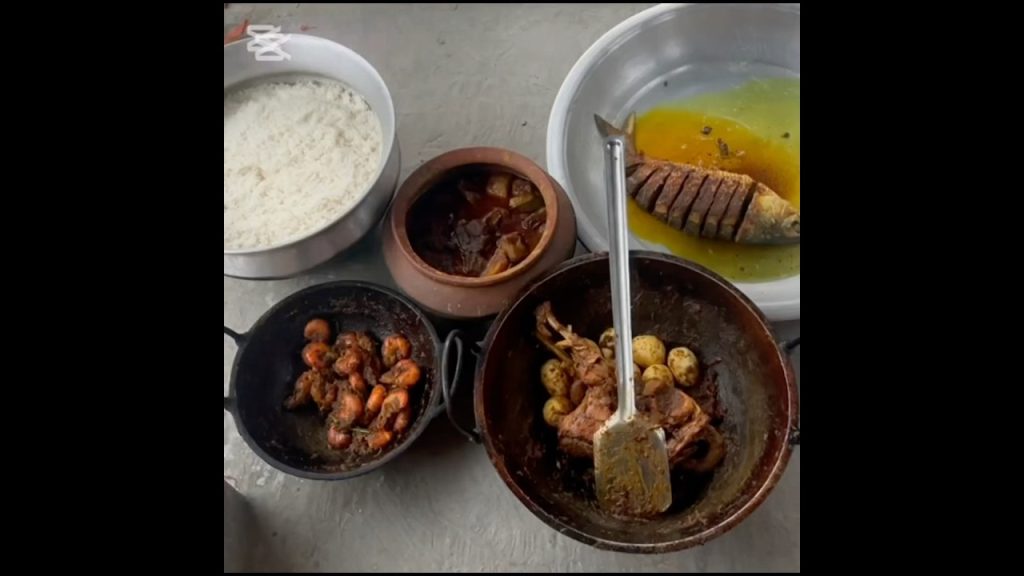 বাবার জন্য খাবারের ডালা সাজাচ্ছি।#villagelife #food #recipe #shorts