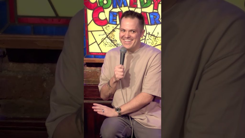 Engaged young #funny #jokes #crowdwork #standupcomedy #comedy #engaged