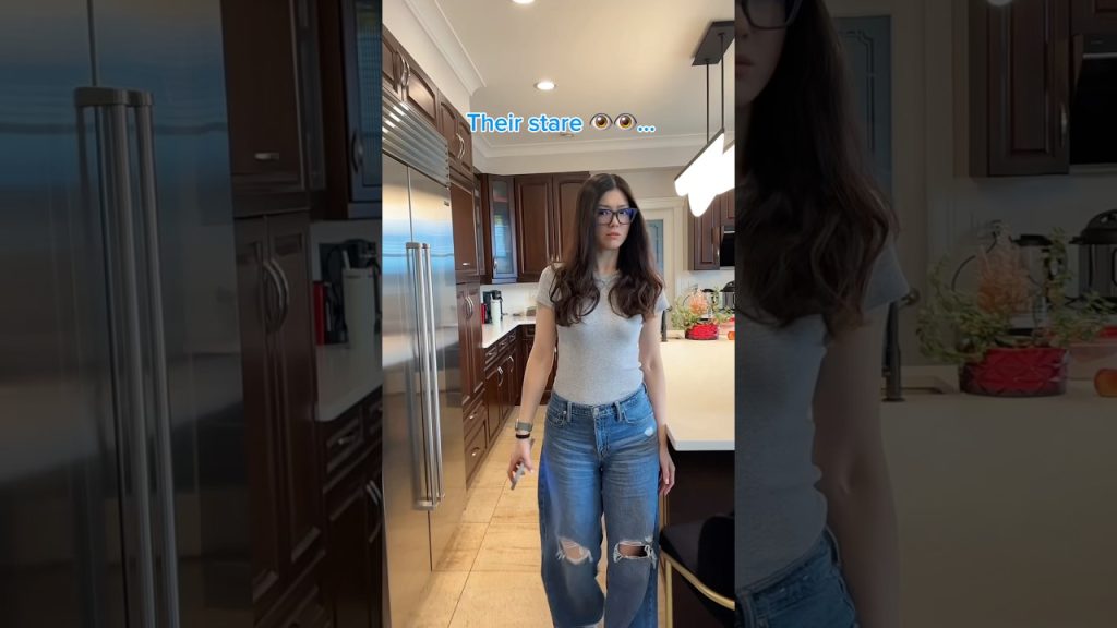 When I walk towards my kids…👀🤪#comedy #funnyvideo #relatable #sus