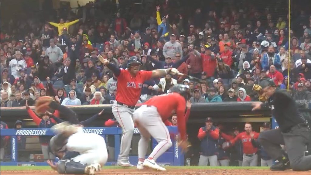 Breaking Down Jarren Duran Stealing Home 🤯