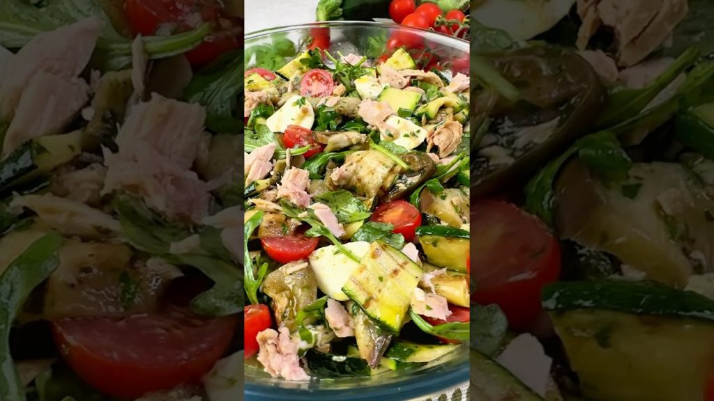 Le verdure grigliate diventano protagoniste di un insalatona favolosa! #food #recipe