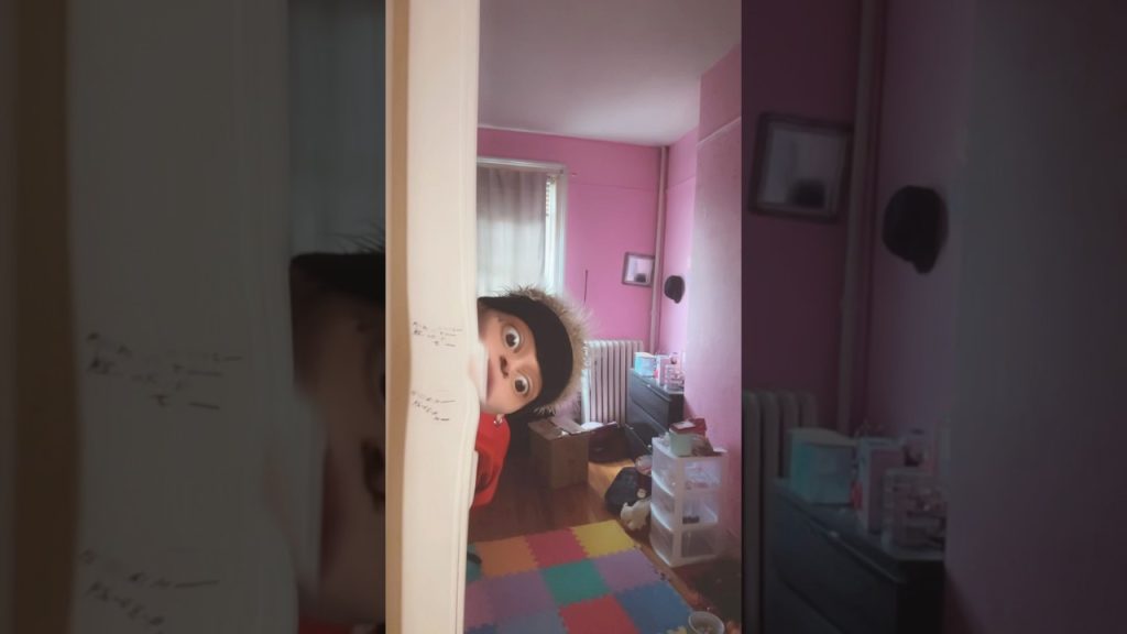 Son really needed the TV😆🤣#funnyshorts #comedy #shorts