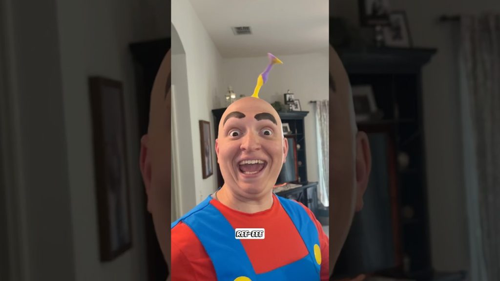 Messing with Mario PT1 #funny #comedy #relatable #humor #skit