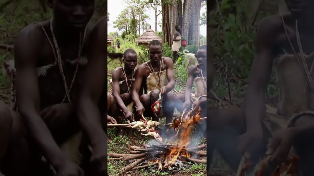 Fire-Roasted Frogs: A Unique Wild Food Recipe! 🍽️🔥 #WildFood #CookingWithFire #PrimitiveCooking