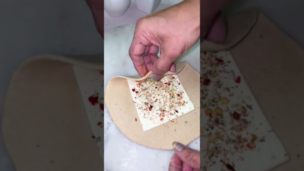 Slice cheese paratha #shorts #food #recipe