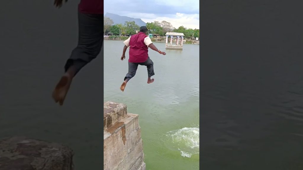 Trending comedy😂#funnyvideo#tamil#comedy #funnyvideos#viralshort #funny#comedy#trendingshorts#trend