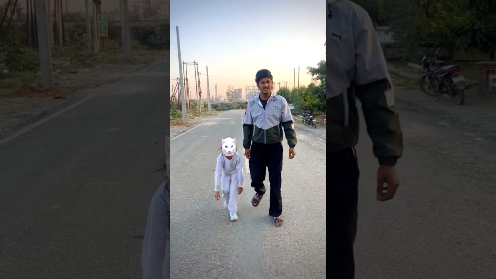 Cat ne Mujhe Fasbaya ?😂😱 #funny #youtubeshorts #shorts #comedy #cat #shortsfeed #viralvideo