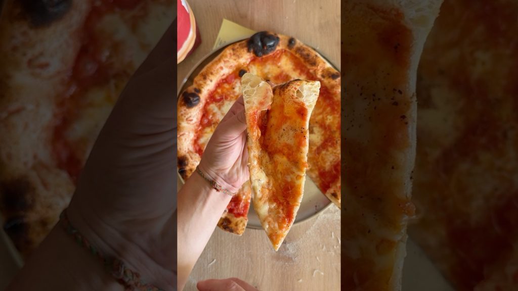 La pizza más querida de Nápoles #pizza #food #recipe