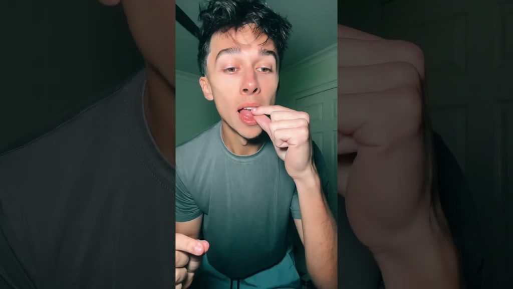 I Had The CRAZIEST Nut.. 🥜😭 #relatablestories #comedy #funnymemes
