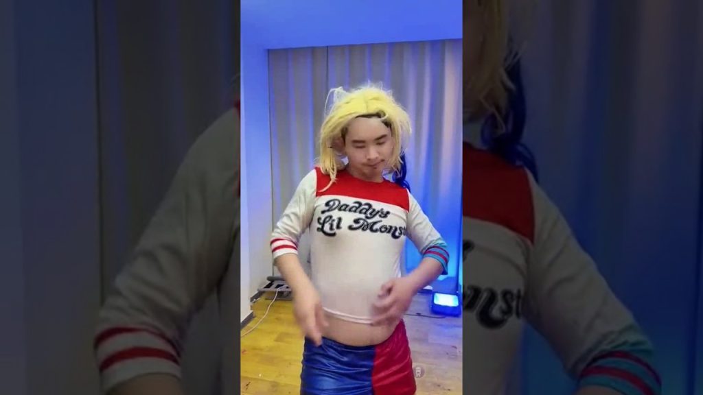 他们在跳什么？#小丑 #天使 #超人不会飞 #shorts #entertainment #viral #youtubeshorts #trendingshorts #shortsfeed