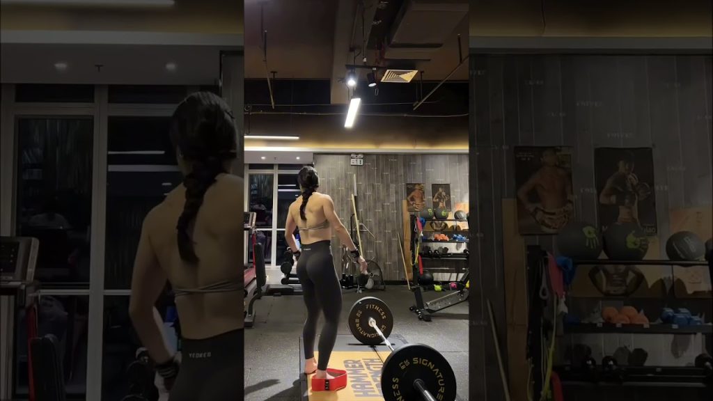 Chinese Girl Gym Workout 1933💪 Asian Fitness Model Inspiration