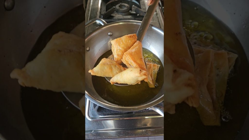 Matar Patties 🤩😋 #viralvideo #foodies #food #recipe #patties #winterspecial #shortvideo #cooking